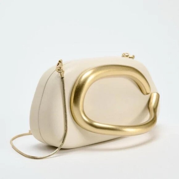 ZARA GOLD CLOSURE BOX CLUTCH - Picture 1 of 6